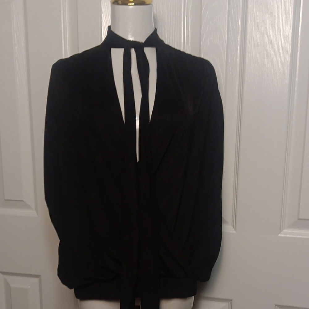 Zara Black Sleeveless Tie-Neck Blouse